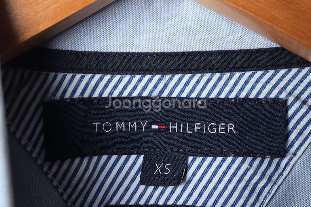 (XS-S) 타미힐피거 셔츠 남방 연블루 무지 솔리드--5