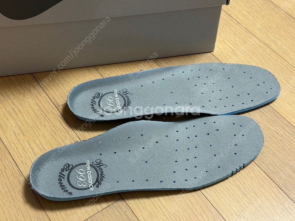 뉴발란스993그레이 260 사이즈--2