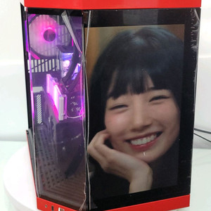 9800X3D + 9070XT 튜닝 컴퓨터 판매합니다