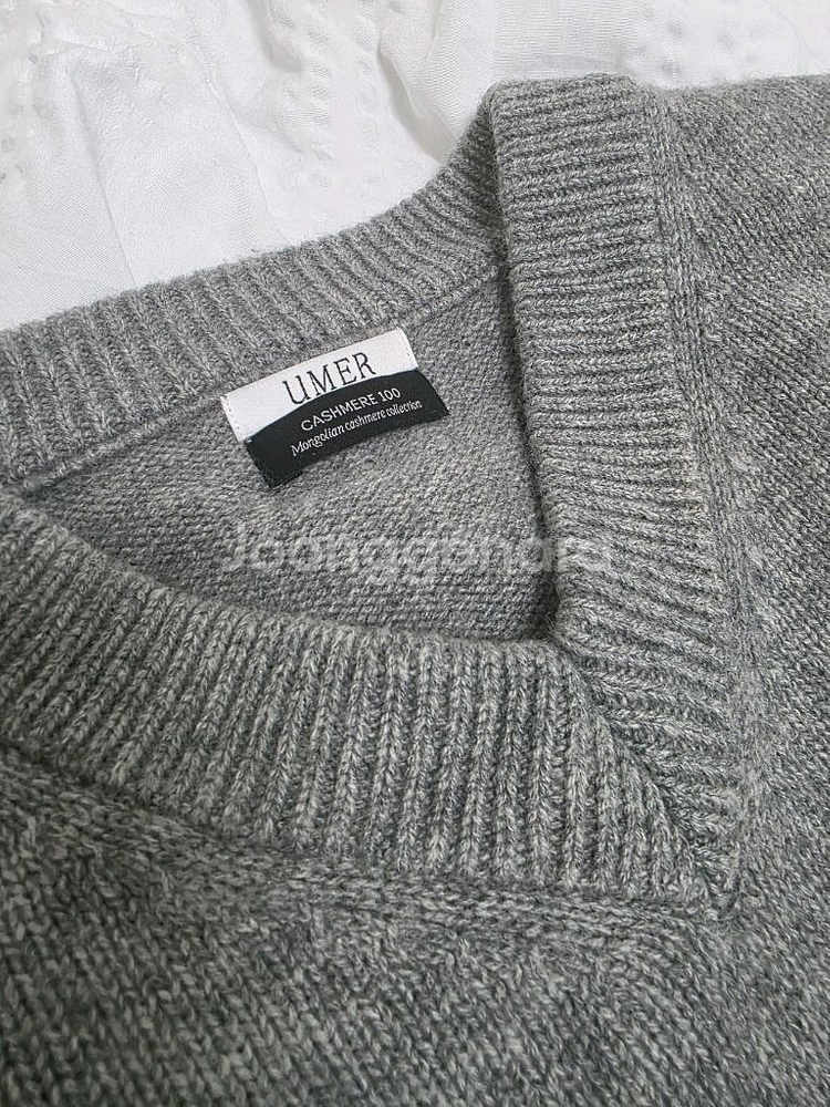 유메르 아멜리 브이 풀오버(캐시100)--2