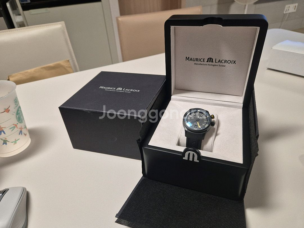모리스라크로와 폰토스S 블랙DLC 42mm 판매--0