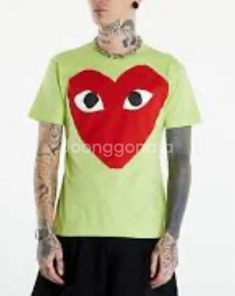 꼼데가르송 플레이 빅하트 티셔츠--3