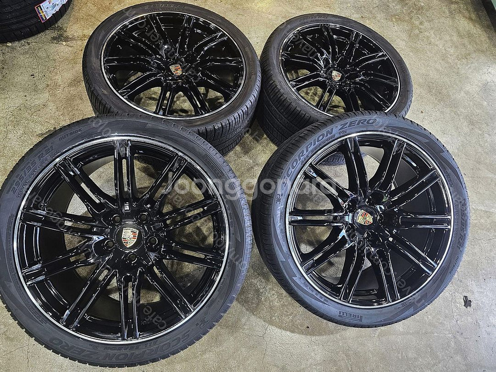 포르쉐 카이엔 958 GTS 스타일 21인치 휠타이어--0