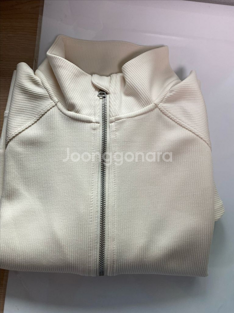 DKNY 트레이닝복 / 여성세트 / 새상품 / 홈트--1