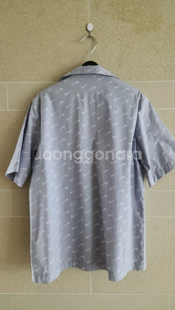 나이키 우먼 반팔 셔츠 80--2