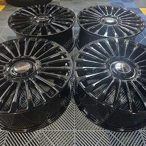 펠리세이드 만소리 스타일 블랙 22인치 신품휠