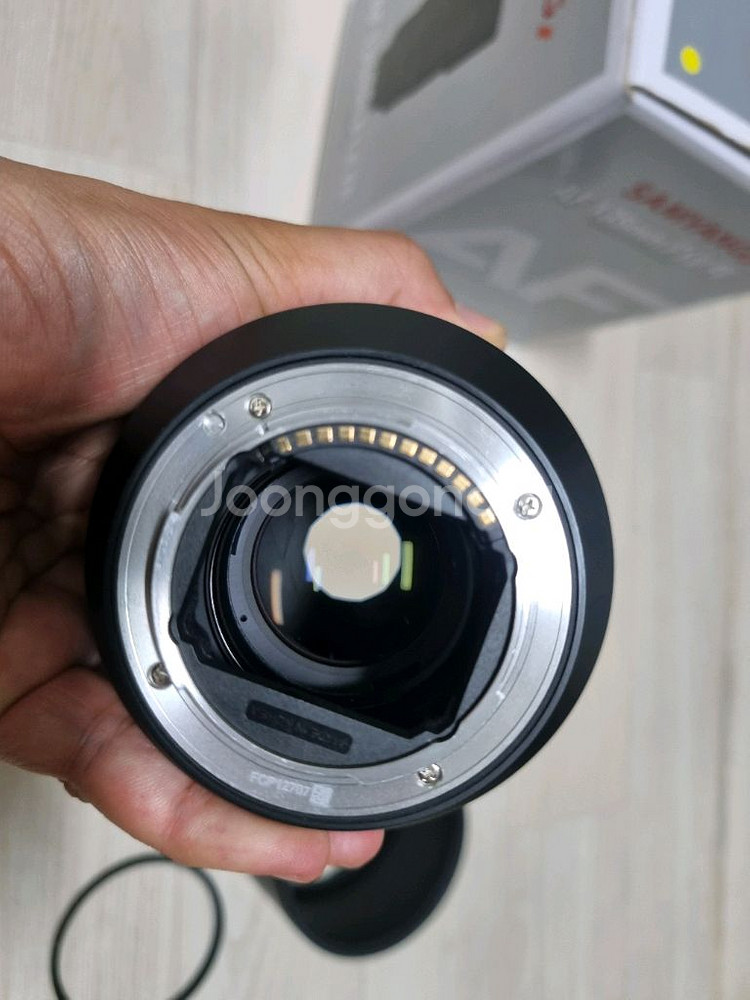 삼양 135mm 1.8 소니 FE 마운트 팝니다.--4