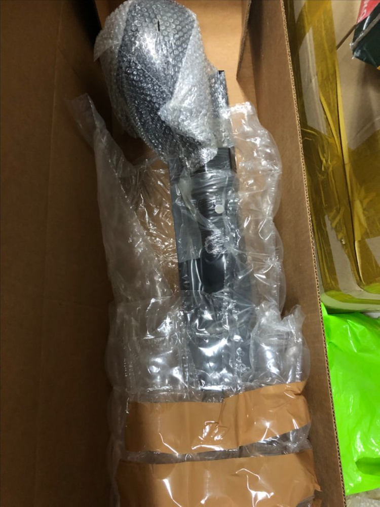 위네바고 트렌드 캠핑카 어닝암 판매 이미지