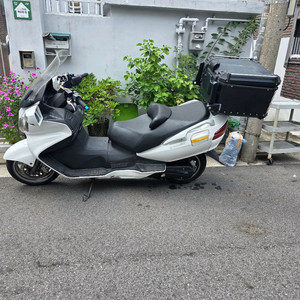 버그만650 싸게 팝니다.