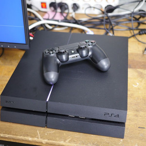플스4 500GB CUH-1215A 펌웨어8.5 PS4