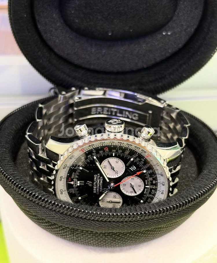 브라이틀링 네비타이머01 46mm--3