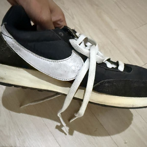 나이키 에어 테일윈드 79 250