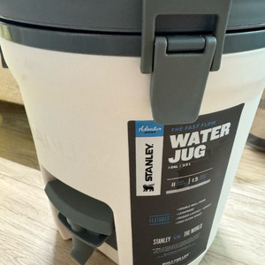 스탠리 워터저그 3.8