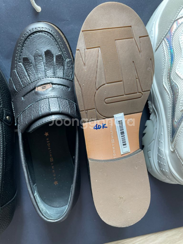 새신발ㅡ타미힐피거 로퍼.--6