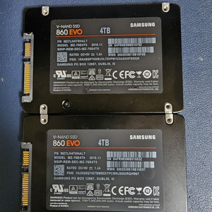 2.5인치 SSD 삼성 860 EVO 4TB 2개 컨디
