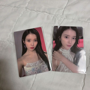 아이유 팝업 포카