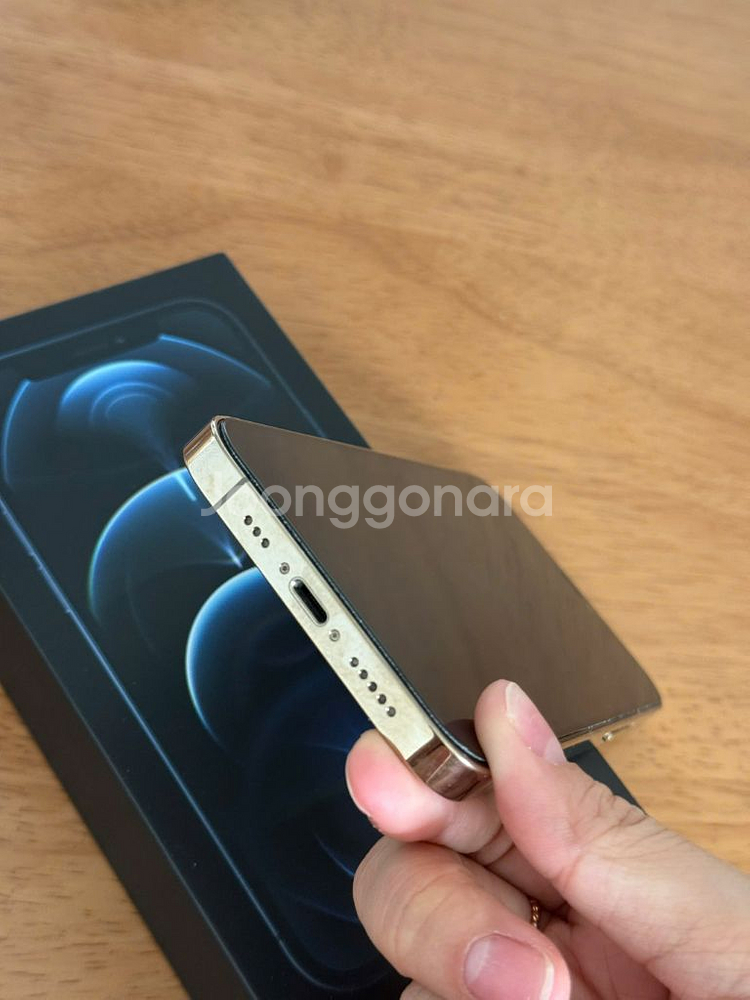 아이폰 12 Pro 골드 512GB--4