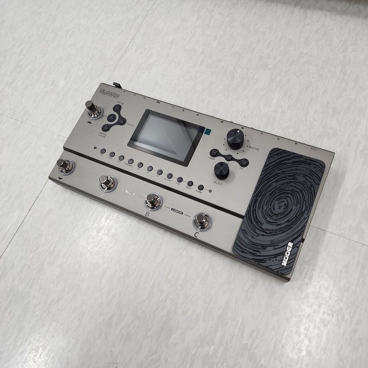 무어 일렉기타 멀티이펙터 GE200 Pro 이미지