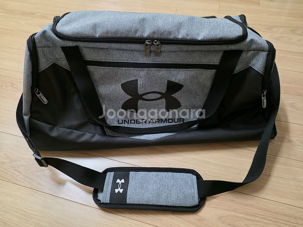 언더아머 더플백M 사이즈--0