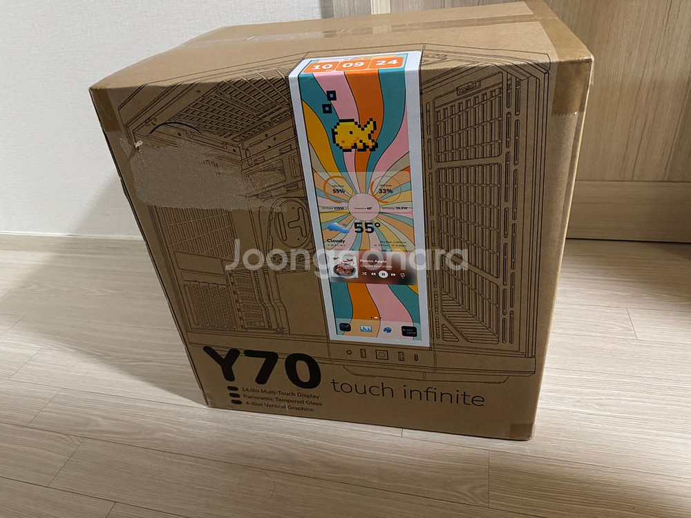 서린 HYTE Y70 Touch 화이트 케이스--0