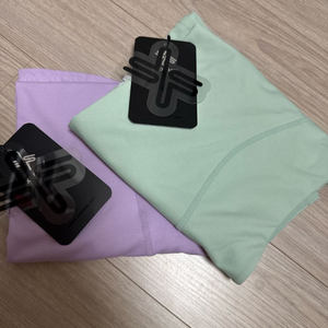 젝시믹스 아이스페더 숏슬리브 상의 s 새상품