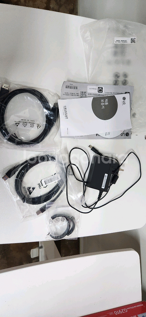 LG 울트라와이드 모니터 34WN750--4