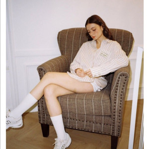 살롱드욘 스트라이프 랩 셔츠 프리 브라운