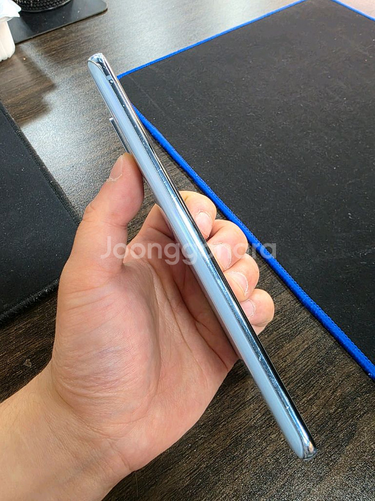 갤럭시S20플러스 256G 상태굿 중고폰--1
