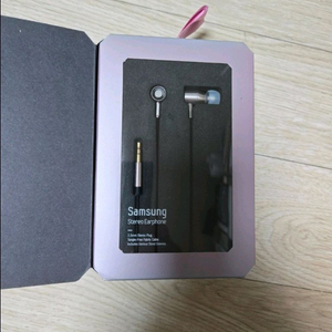 (미개봉)삼성 정품 이어폰 팝니다.