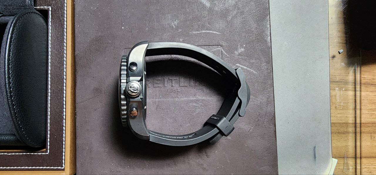 [정품]브라이틀링 콕핏 B50 나이트 미션 버젼 팝니다--4