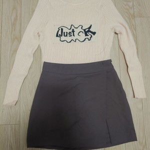 니트티+치마바지셋트