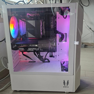 컴퓨터 게이밍용 i7 9700 8코어 본체 팝니다