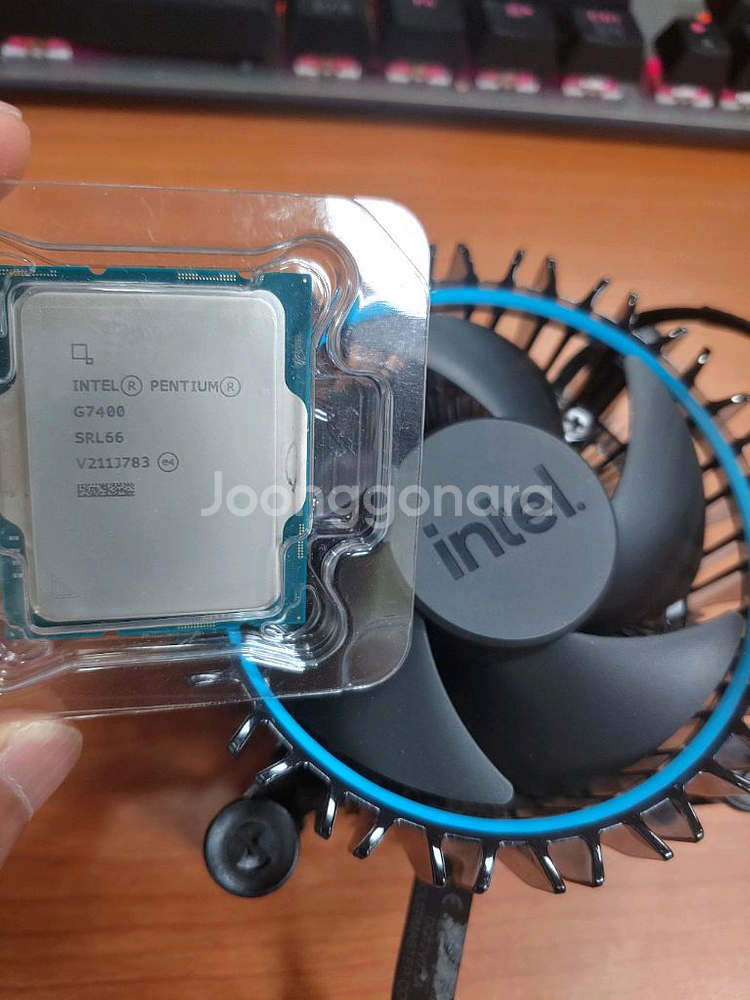 인텔 12세대 펜티엄 골드 G7400 CPU--0