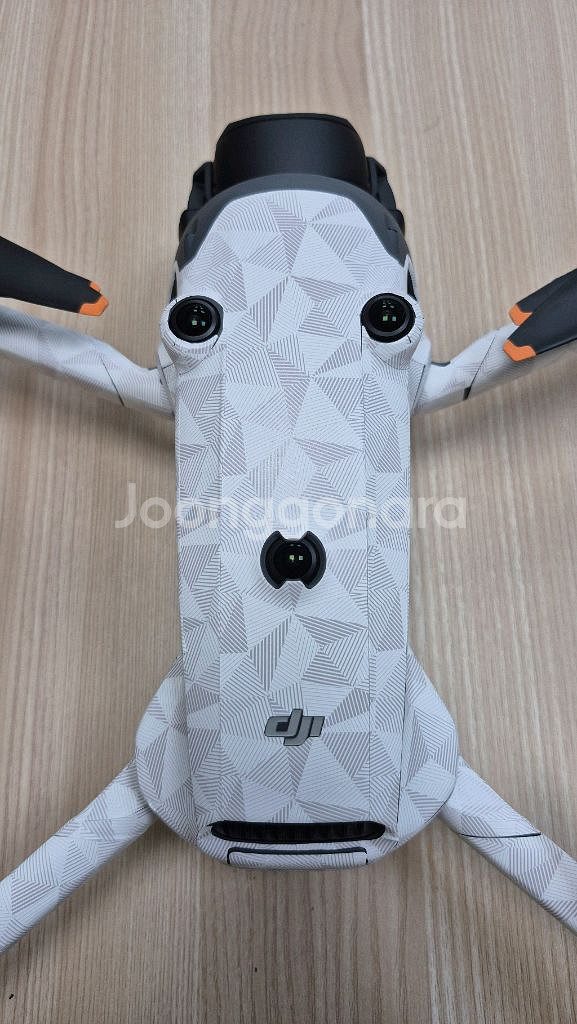 dji 매빅4프로 512gb 기체만 팝니다--2