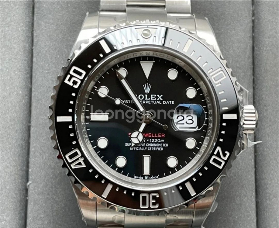ROLEX 롤렉스 씨드웰러 블랙 43mm--1