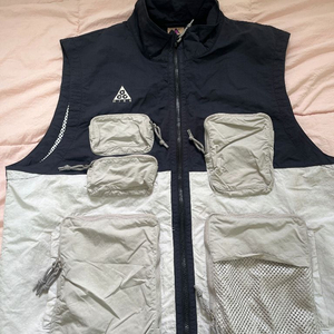 Nike ACG Utility Vest