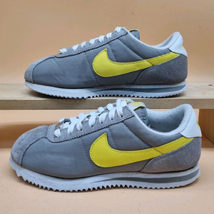 나이키 코르테즈 회노 여성운동화230