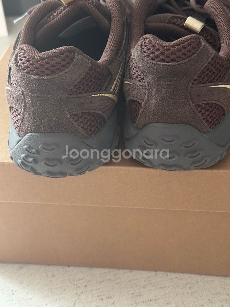 휠라 에샤페 초코 브라운 250--1