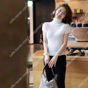 이세이미야케 울리플리츠 반팔탑