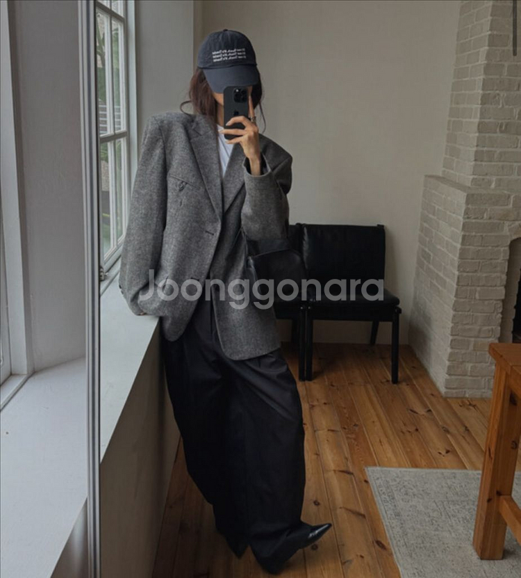 아루드 마크들리 딥뮤즈 조이드비비에 미닝아웃 아키텍트--6
