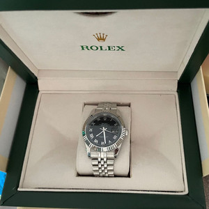 44mm 로만 데이저스트 남성용 시계 풀케이스 팝니다