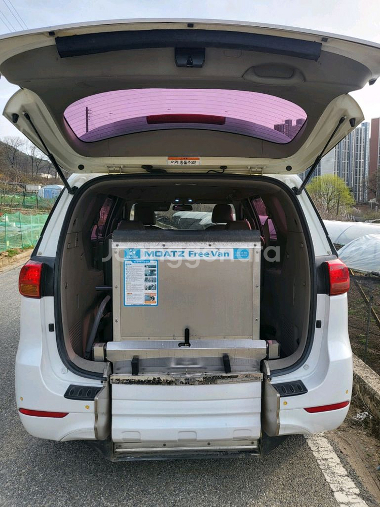 휠체어 리프트, 슬로프 차량 15년식 카니발 이지무브--4