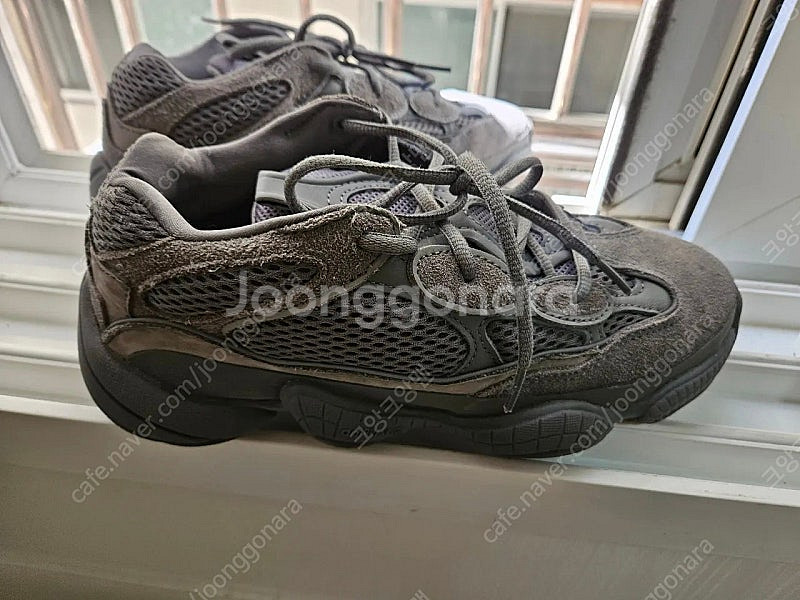 아디다스 이지 500 그래닛 8만원--2