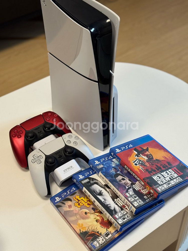 PS5 슬림 디스크 스탠다드 + 듀얼센스 2개 + 타이--0