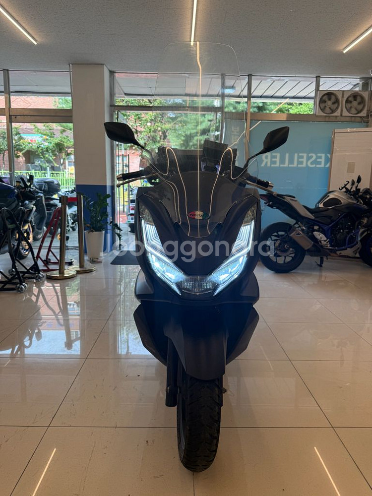 21년식 pcx125 abs배달세팅 급매--0