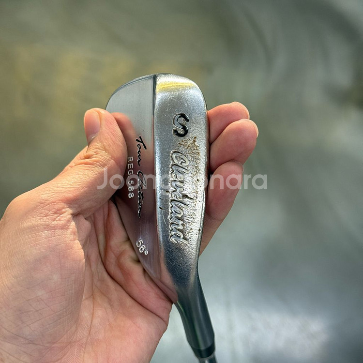 클리브랜드 56도 웨지 판매합니다--1