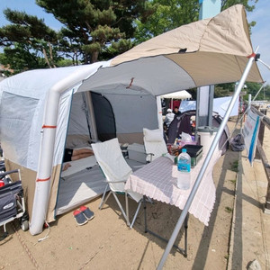 데카트론 에어쉘터(1회 피칭 후 보관) 판매합니다