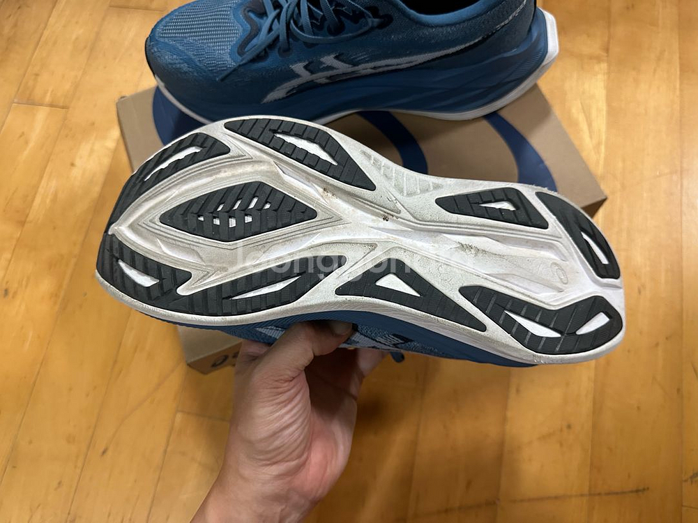 아식스 슈퍼블라스트2 270사이즈 판매--3