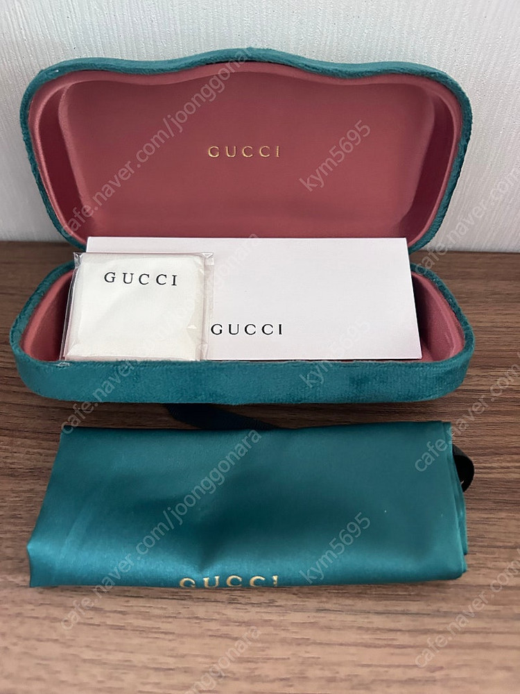 구찌 선글라스 정품 새상품 미착용 미사용--4