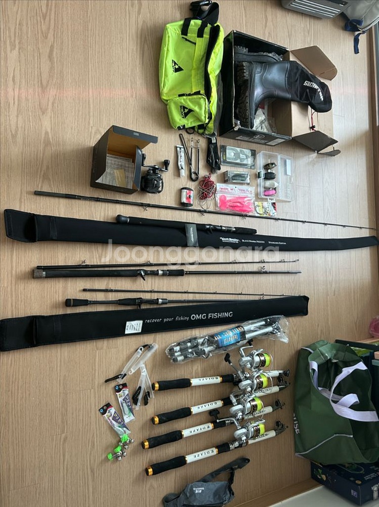 낚시대 일괄 판매합니다.(1시간동안만 게시된금액판매)--0